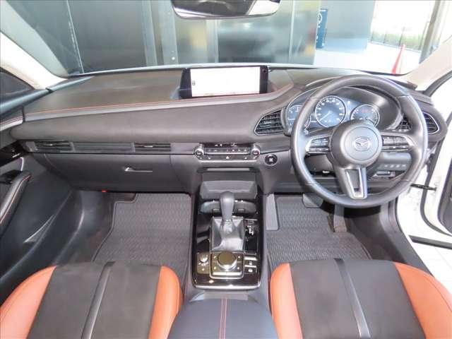 CX-30 1.8 XD レトロ スポーツ エディション ディーゼルター 当社下取りワンオナー/ナビ/ETC/360°モニ(2枚目)