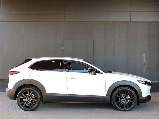 CX-30 1.8 XD レトロ スポーツ エディション ディーゼルター 当社下取りワンオナー/ナビ/ETC/360°モニ(10枚目)