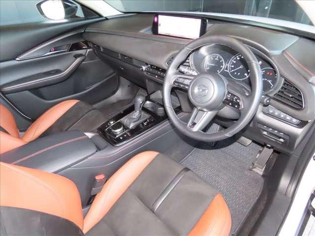 CX-30 1.8 XD レトロ スポーツ エディション ディーゼルター 当社下取りワンオナー/ナビ/ETC/360°モニ(18枚目)