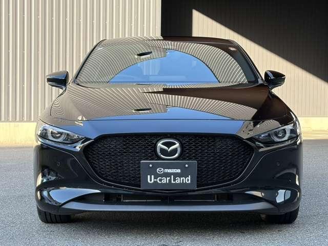 ＭＡＺＤＡ３ファストバック ２．０　２０Ｓ　ツーリング　当社試乗車アップ／ナビ／ＥＴＣ／３６０°モニター／（9枚目）