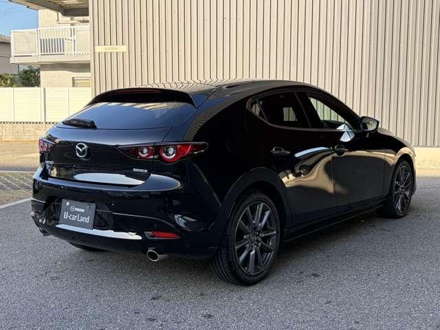 ＭＡＺＤＡ３ファストバック ２．０　２０Ｓ　ツーリング　当社試乗車アップ／ナビ／ＥＴＣ／３６０°モニター／（12枚目）