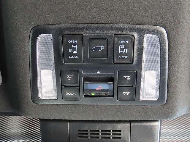 ヴォクシー １．８　ハイブリッド　Ｓ－Ｚ　当社下取りワンオーナー／純正ナビ／ＥＴＣ／バッ（7枚目）