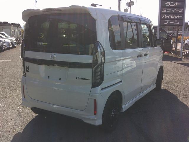 Ｎ－ＢＯＸカスタム Ｌ　Ｃｕｓｔｏｍ　特別仕様車　Ｌ　ＳＴＹＬＥ＋　ＢＬＡＣＫ　ケンウッドナビゲーション　バックカメラ　ＥＴＣ　両側パワースライド　禁煙車　ＬＥＤオートライト　スマートキー（8枚目）