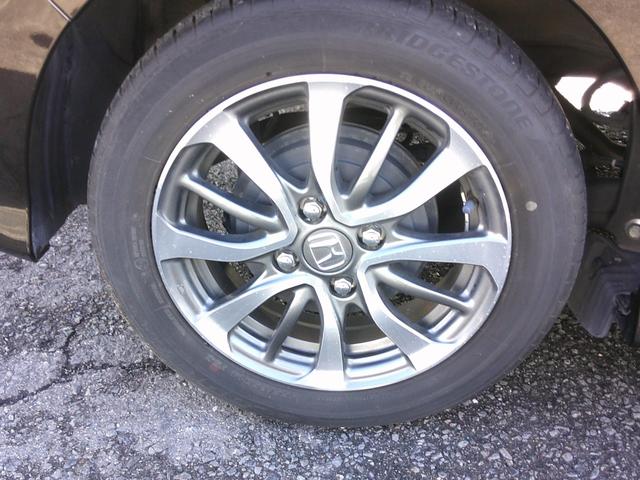 Ｎ－ＢＯＸカスタム Ｌ　Ｃｕｓｔｏｍ　Ｌ　Ｈｏｎｄａ　ＳＥＮＳＩＮＧ　純正ナビ　フルセグＴＶ　Ｂｌｕｅｔｏｏｔｈ　バックカメラ　ＥＴＣ　衝突被害軽減ブレーキ　レーダークルーズ（6枚目）