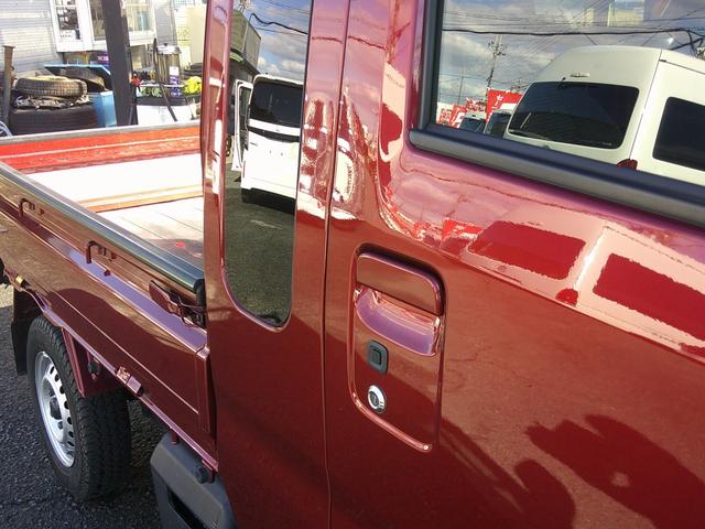 ハイゼットトラック ジャンボＳＡＩＩＩｔ　４ＷＤ　プッシュスタート　リモコンキー　電動ドアミラー　荷台ライト　カロッテリアＳＤナビ　ＴＶ（6枚目）