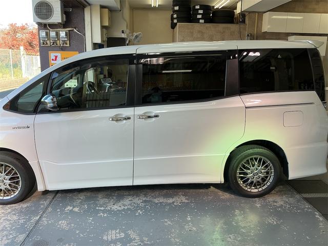 ヴォクシー ハイブリッドＺＳ　煌ＩＩ（5枚目）