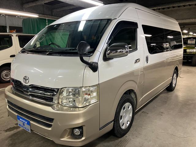 ハイエースワゴン グランドキャビン ハイルーフ 10人乗り ワンオーナー パワースライドドア Wエアコン ナビ バックカメラ ETC 送迎(4枚目)
