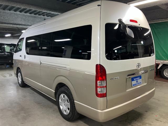 ハイエースワゴン グランドキャビン ハイルーフ 10人乗り ワンオーナー パワースライドドア Wエアコン ナビ バックカメラ ETC 送迎(7枚目)