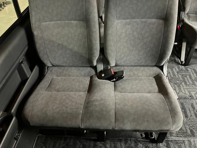 ハイエースワゴン グランドキャビン ハイルーフ 10人乗り ワンオーナー パワースライドドア Wエアコン ナビ バックカメラ ETC 送迎(45枚目)