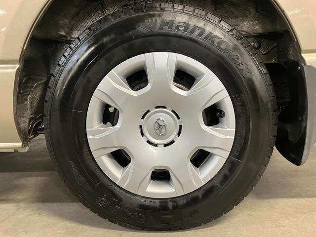 ハイエースワゴン グランドキャビン 後期モデル ハイルーフ 10人乗り パワースライドドア 純正ナビTV バックカメラ LEDヘッド LEDフォグ プッシュスタート ドラレコ ETC Wエアコン 送迎(13枚目)