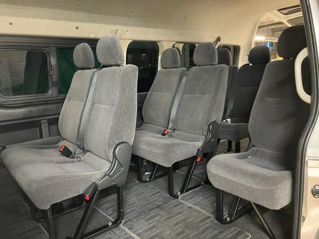 ハイエースワゴン グランドキャビン 後期モデル ハイルーフ 10人乗り パワースライドドア 純正ナビTV バックカメラ LEDヘッド LEDフォグ プッシュスタート ドラレコ ETC Wエアコン 送迎(44枚目)