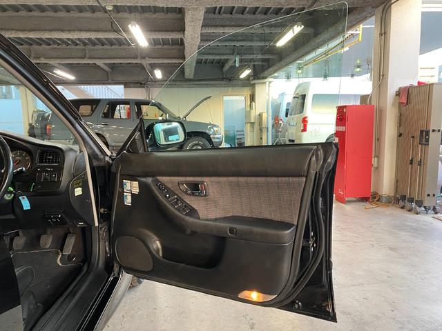 レガシィB4 RSK ターボ 純正5速MT 純正17インチAW リアスポイラー ハーフレザーシート パワーシート MOMOステアリング SDナビフルセグTV HIDヘッド キーレス フルノーマル車両 修復なし(38枚目)