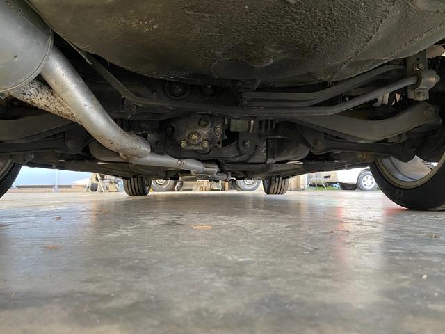 レガシィB4 RSK ターボ 純正5速MT 純正17インチAW リアスポイラー ハーフレザーシート パワーシート MOMOステアリング SDナビフルセグTV HIDヘッド キーレス フルノーマル車両 修復なし(59枚目)