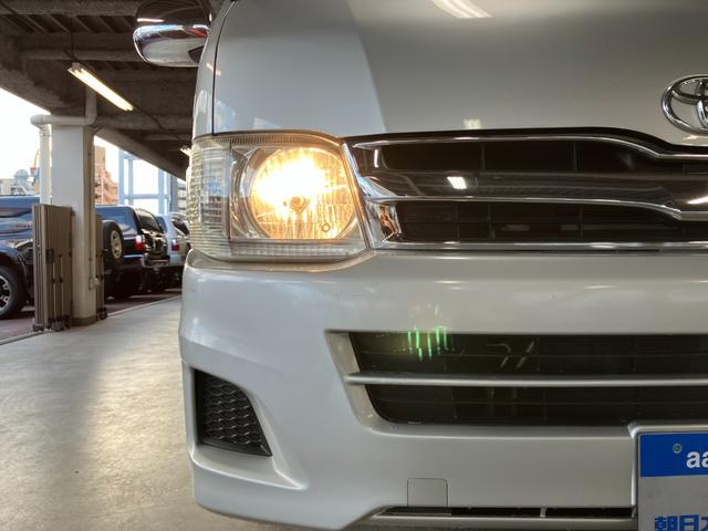 ハイエースワゴン グランドキャビン　ハイルーフ　４ＷＤ　１０人乗り　Ｗエアコン　電格ミラー　イージークローザードア　小窓　ドラレコ　キーレス（18枚目）