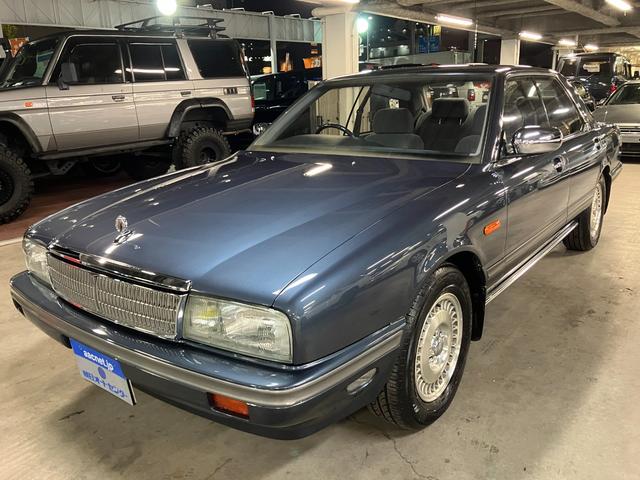 セドリック・シーマ タイプＩＩリミテッド　Ｖ６ターボエンジン　フルノーマル車　エアサスペンション　純正１５インチＡＷ　ドアミラーワイパー　運転席　助手席パワーシート　クルーズコントロール　オートライト　保証書（4枚目）