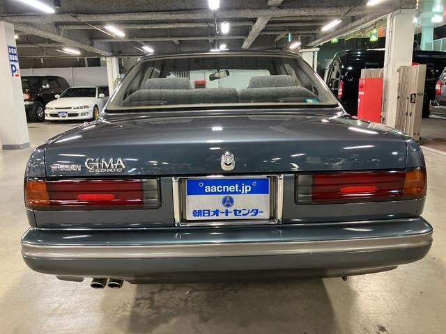 セドリック・シーマ タイプＩＩリミテッド　Ｖ６ターボエンジン　フルノーマル車　エアサスペンション　純正１５インチＡＷ　ドアミラーワイパー　運転席　助手席パワーシート　クルーズコントロール　オートライト　保証書（8枚目）