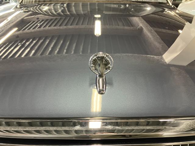 セドリック・シーマ タイプＩＩリミテッド　Ｖ６ターボエンジン　フルノーマル車　エアサスペンション　純正１５インチＡＷ　ドアミラーワイパー　運転席　助手席パワーシート　クルーズコントロール　オートライト　保証書（16枚目）