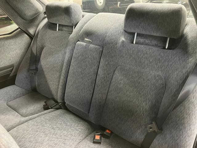 セドリック・シーマ タイプＩＩリミテッド　Ｖ６ターボエンジン　フルノーマル車　エアサスペンション　純正１５インチＡＷ　ドアミラーワイパー　運転席　助手席パワーシート　クルーズコントロール　オートライト　保証書（53枚目）