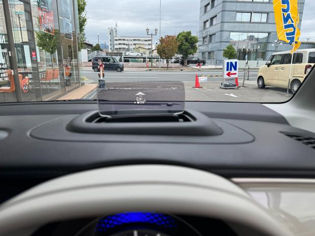 ワゴンRスマイル HYBRID X 3型 全方位カメラ 9インチナビ 電動パーキングブレーキ ヘッドアップディスプレイ スズキコネクト対応車 後席両側電動スライドドア 前後衝突被害軽減ブレーキ キーレスプッシュスタート(10枚目)