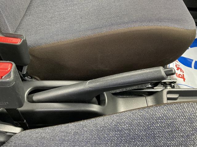 アルト L キーレス 衝突軽減ブレーキ オートライト CDデッキ CVT FF パワーウインドウ マニュアルエアコン(20枚目)