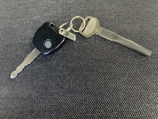 アルト L キーレス 衝突軽減ブレーキ オートライト CDデッキ CVT FF パワーウインドウ マニュアルエアコン(37枚目)