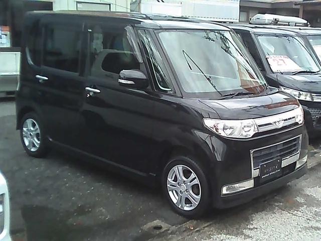 ドライブレコーダー　ＥＴＣ　キーフリーシステム　ＨＩＤヘッドライト　ＦＯＧ　ウインカーミラー　ドアバイザー　リアスポイラー　社外１４インチアルミホイール　ｗエアバック　オートエアコン　ＡＢＳ