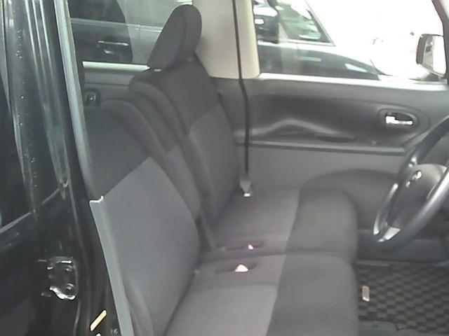 ドライブレコーダー　ＥＴＣ　キーフリーシステム　ＨＩＤヘッドライト　ＦＯＧ　ウインカーミラー　ドアバイザー　リアスポイラー　社外１４インチアルミホイール　ｗエアバック　オートエアコン　ＡＢＳ