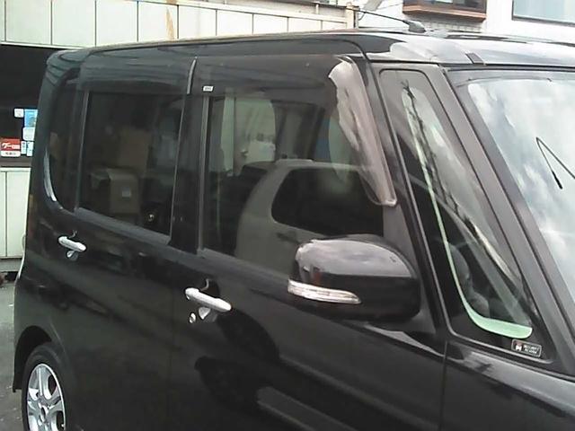 ドライブレコーダー　ＥＴＣ　キーフリーシステム　ＨＩＤヘッドライト　ＦＯＧ　ウインカーミラー　ドアバイザー　リアスポイラー　社外１４インチアルミホイール　ｗエアバック　オートエアコン　ＡＢＳ