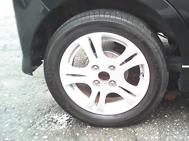 ドライブレコーダー　ＥＴＣ　キーフリーシステム　ＨＩＤヘッドライト　ＦＯＧ　ウインカーミラー　ドアバイザー　リアスポイラー　社外１４インチアルミホイール　ｗエアバック　オートエアコン　ＡＢＳ