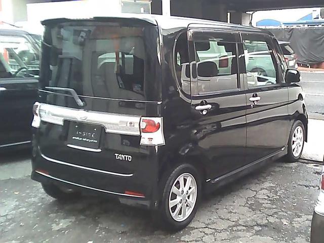 タント カスタムX 社外ナビゲーション フルセグTV ETC スマートキー 純正14インチアルミホイール HIDヘッドライト ウインカーミラー 電動格納ミラー 片側スライドドア ドアバイザー リアスポイラー ABS(9枚目)