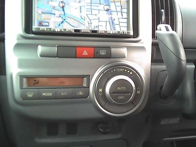 タント カスタムX 社外ナビゲーション フルセグTV ETC スマートキー 純正14インチアルミホイール HIDヘッドライト ウインカーミラー 電動格納ミラー 片側スライドドア ドアバイザー リアスポイラー ABS(18枚目)