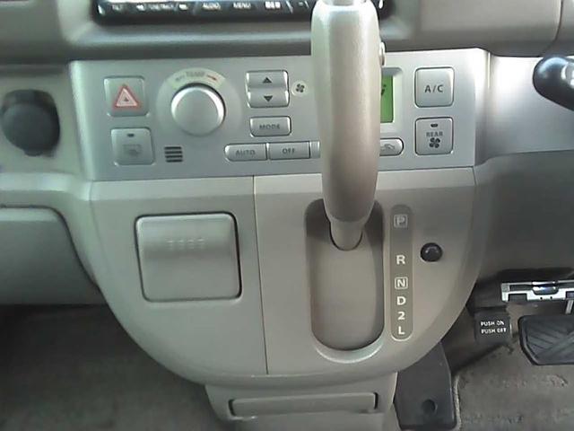 社外ナビゲーション　フルセグＴＶ　ＥＴＣ　両側パワースライドドア　ユーザー買取車　純正１４インチアルミホイール　ドアバイザー　プライバシーガラス　ｗエアバック　オートステップ　ＡＢＳ　電動格納ミラー