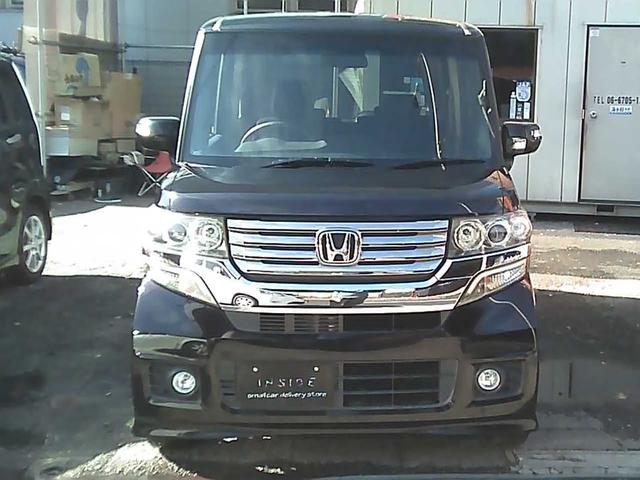 Ｎ－ＢＯＸカスタム Ｇ・Ｌパッケージ　社外ナビゲーション　ワンセグＴＶ　ＥＴＣ　スマートキー　純正１４インチアルミホイール　エアロパーツ　両側スライドドア　片側パワースライドドア　リアスポイラー　ドアバイザー　ウインカーミラー　ＡＢＳ（4枚目）