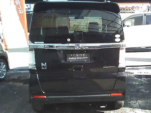 Ｎ－ＢＯＸカスタム Ｇ・Ｌパッケージ　社外ナビゲーション　ワンセグＴＶ　ＥＴＣ　スマートキー　純正１４インチアルミホイール　エアロパーツ　両側スライドドア　片側パワースライドドア　リアスポイラー　ドアバイザー　ウインカーミラー　ＡＢＳ（7枚目）