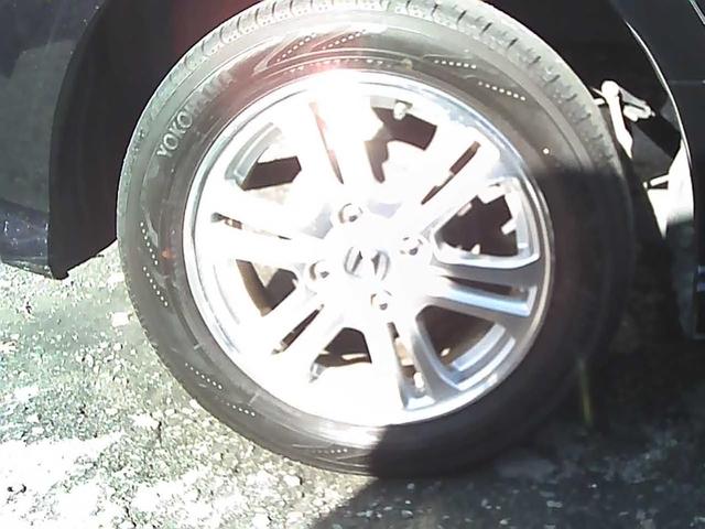 Ｎ－ＢＯＸカスタム Ｇ・Ｌパッケージ　社外ナビゲーション　ワンセグＴＶ　ＥＴＣ　スマートキー　純正１４インチアルミホイール　エアロパーツ　両側スライドドア　片側パワースライドドア　リアスポイラー　ドアバイザー　ウインカーミラー　ＡＢＳ（26枚目）