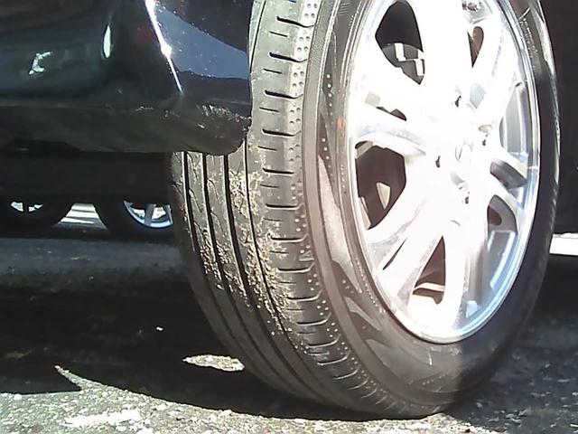 Ｎ－ＢＯＸカスタム Ｇ・Ｌパッケージ　社外ナビゲーション　ワンセグＴＶ　ＥＴＣ　スマートキー　純正１４インチアルミホイール　エアロパーツ　両側スライドドア　片側パワースライドドア　リアスポイラー　ドアバイザー　ウインカーミラー　ＡＢＳ（27枚目）