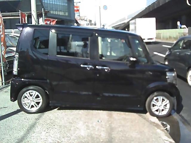 Ｎ－ＢＯＸカスタム Ｇ・Ｌパッケージ　社外ナビゲーション　ワンセグＴＶ　ＥＴＣ　スマートキー　純正１４インチアルミホイール　エアロパーツ　両側スライドドア　片側パワースライドドア　リアスポイラー　ドアバイザー　ウインカーミラー　ＡＢＳ（41枚目）