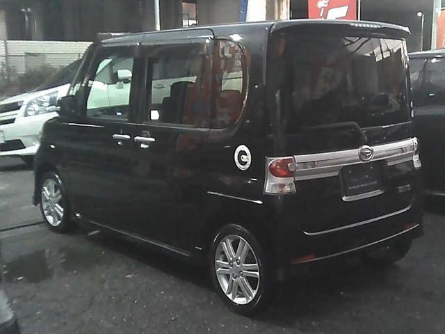 タント カスタムＲＳ　社外ナビゲーション　フルセグＴＶ　ＥＴＣ　ターボ搭載　片側パワースライドドア　ＨＩＤヘッドライト　エアロパーツ　純正１５インチアルミホイール　ｗエアバック　ウインカーミラー　ＭＯＭＯハンドル（8枚目）