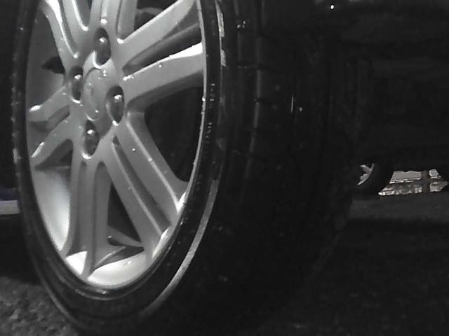 タント カスタムＲＳ　社外ナビゲーション　フルセグＴＶ　ＥＴＣ　ターボ搭載　片側パワースライドドア　ＨＩＤヘッドライト　エアロパーツ　純正１５インチアルミホイール　ｗエアバック　ウインカーミラー　ＭＯＭＯハンドル（30枚目）