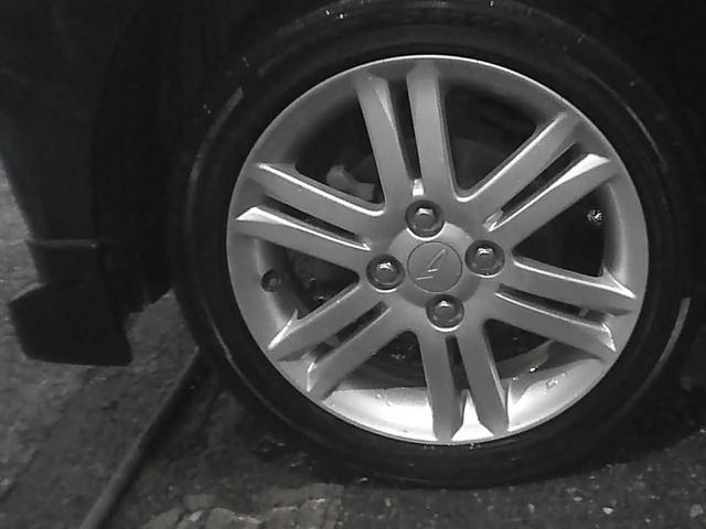 タント カスタムＲＳ　社外ナビゲーション　フルセグＴＶ　ＥＴＣ　ターボ搭載　片側パワースライドドア　ＨＩＤヘッドライト　エアロパーツ　純正１５インチアルミホイール　ｗエアバック　ウインカーミラー　ＭＯＭＯハンドル（31枚目）