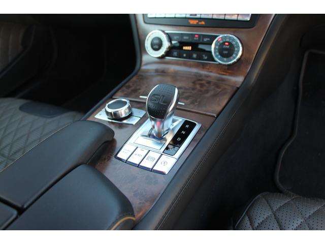 SL SL400グランドエディション 63AMG仕様スカイバリオルーフ/ハーマンカードンサウンド/ミシュランン/ETC/ドラレコ/茶黒シート/温冷シート/アイドリングストップ/クルコン/スペアキー/LEDライトバックカメラ/シートメモリー(23枚目)
