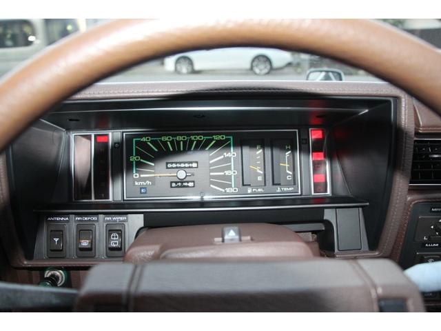 グロリアバン GL AT/5人乗り/ウッドデカール/社外15インチアルミホイール/ホワイトリボンタイヤ/ETC/CD/Bluetooth接続/フェンダーミラー/LEDヘッド/エアコン/パワーウィンドウ/ガソリン車/禁煙車(21枚目)