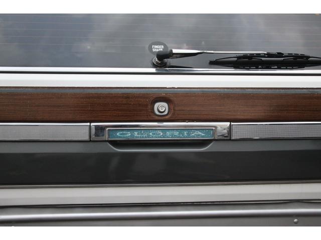 グロリアバン GL AT/5人乗り/ウッドデカール/社外15インチアルミホイール/ホワイトリボンタイヤ/ETC/CD/Bluetooth接続/フェンダーミラー/LEDヘッド/エアコン/パワーウィンドウ/ガソリン車/禁煙車(51枚目)
