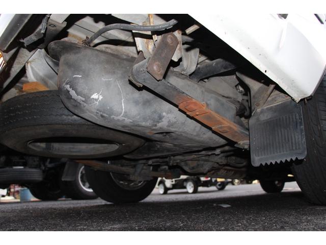 グロリアバン GL AT/5人乗り/ウッドデカール/社外15インチアルミホイール/ホワイトリボンタイヤ/ETC/CD/Bluetooth接続/フェンダーミラー/LEDヘッド/エアコン/パワーウィンドウ/ガソリン車/禁煙車(55枚目)