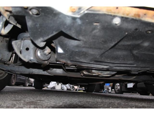 グロリアバン GL AT/5人乗り/ウッドデカール/社外15インチアルミホイール/ホワイトリボンタイヤ/ETC/CD/Bluetooth接続/フェンダーミラー/LEDヘッド/エアコン/パワーウィンドウ/ガソリン車/禁煙車(56枚目)