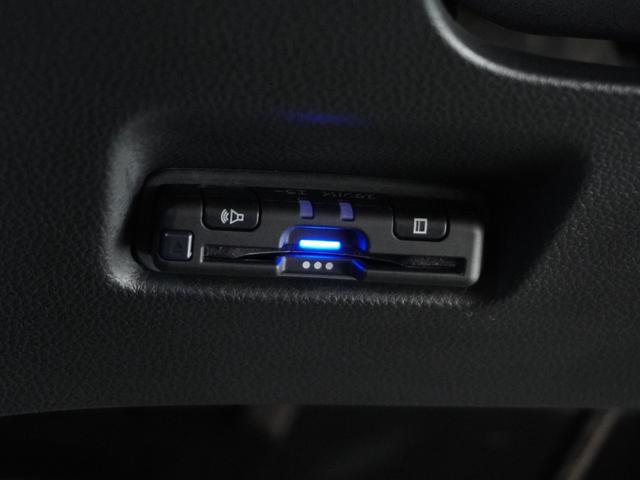 ｅ：ＨＥＶＲＳ　２年保証　当社試乗車　純正８ｉｎｃナビ　地デジ　リアカメラ　Ｂｌｕｅｔｏｏｔｈ接続　ＬＥＤヘッドライト　オートマチックハイビーム　電動格納ミラー　衝突被害軽減システム(13枚目)