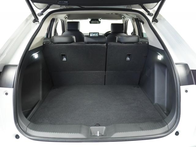 ヴェゼル e:HEVZ /衝突被害軽減システム/障害物センサー/純正ナビゲーション/バックカメラ/フルセグTV/Bluetooth接続音楽再生/USB接続音楽再生/LEDヘッドライト/ETC/シートヒーター/電動リアゲート(14枚目)