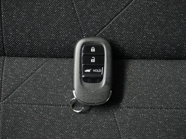 ヴェゼル e:HEVZ /衝突被害軽減システム/障害物センサー/純正ナビゲーション/バックカメラ/フルセグTV/Bluetooth接続音楽再生/USB接続音楽再生/LEDヘッドライト/ETC/シートヒーター/電動リアゲート(16枚目)