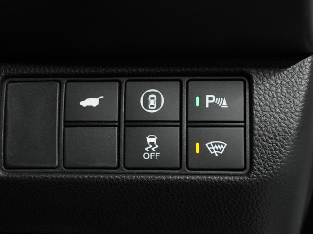 ヴェゼル e:HEVZ /衝突被害軽減システム/障害物センサー/純正ナビゲーション/バックカメラ/フルセグTV/Bluetooth接続音楽再生/USB接続音楽再生/LEDヘッドライト/ETC/シートヒーター/電動リアゲート(24枚目)