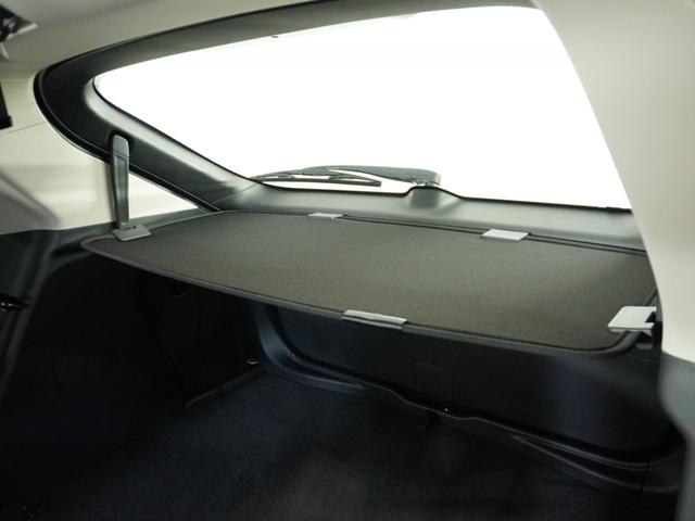 ヴェゼル e:HEVZ /衝突被害軽減システム/障害物センサー/純正ナビゲーション/バックカメラ/フルセグTV/Bluetooth接続音楽再生/USB接続音楽再生/LEDヘッドライト/ETC/シートヒーター/電動リアゲート(41枚目)